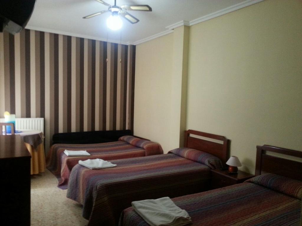 Pension Cinco Villas Logroño Camera foto