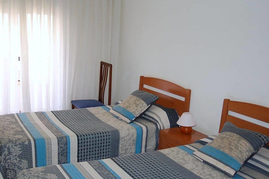 Pension Cinco Villas Logroño Esterno foto
